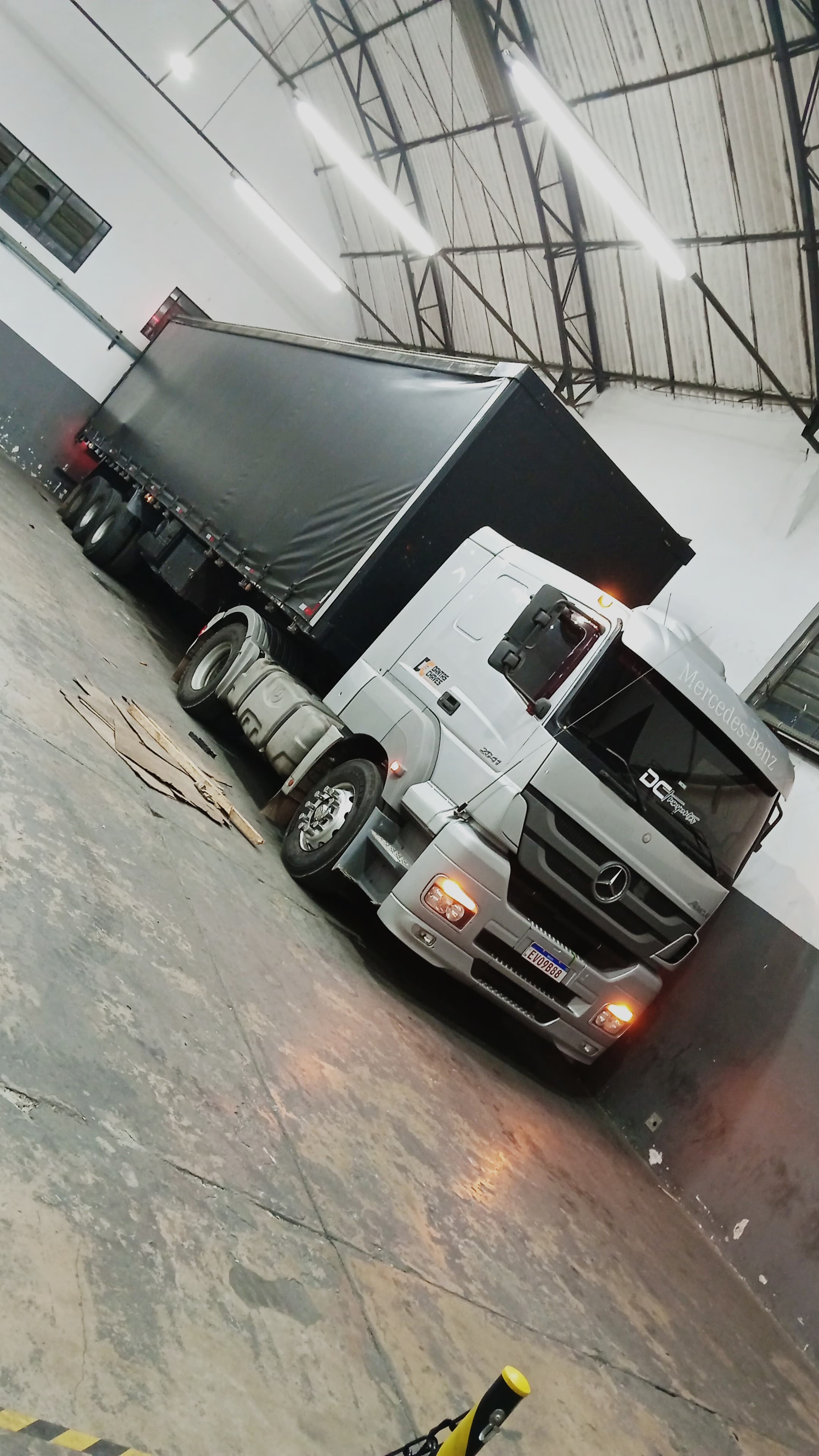 Carreta Sider da frota